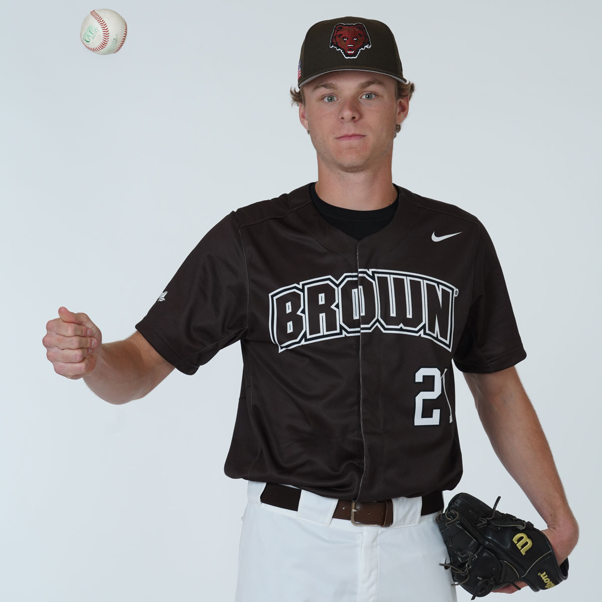 BrownU_Baseball's tweet photo. It may be snowing outside right now, but we're only 27 days away from opening the season in Memphis! Jack Seppings and the rest of the pitchers will be ready to go! #GoBruno 🐻☃️ https://t.co/7eGZbMptwJ