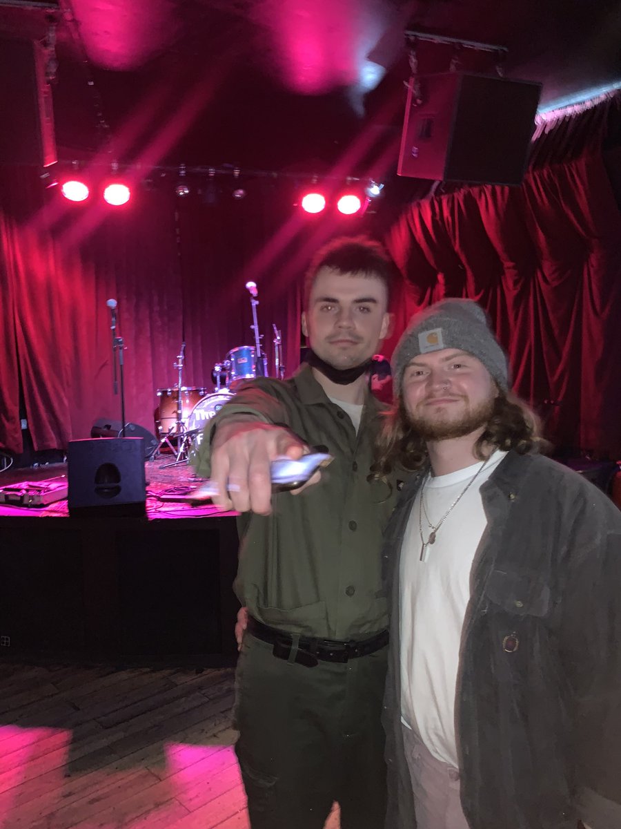 THE REZNER (@therezner) on Twitter photo HI LONDON:) 9PM THE FINSBURY:) MUCH LOVE:) LETS PARTY:) HI LONDON:) 9PM THE FINSBURY:) MUCH LOVE:) LETS PARTY:)