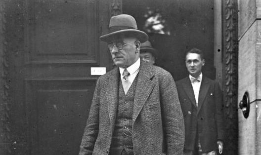 OrgKontakt's tweet photo. Roter #Zar von #Preußen

Am 28. #Januar 1872 wird der #sozialdemokratische #Politiker #Otto #Braun in #Königsberg geboren. 

#SPD #Arbeiter #Wahlverein #Landarbeiter #Verband #Ortskrankenkasse #Geschichte https://t.co/bRyn35w9yg