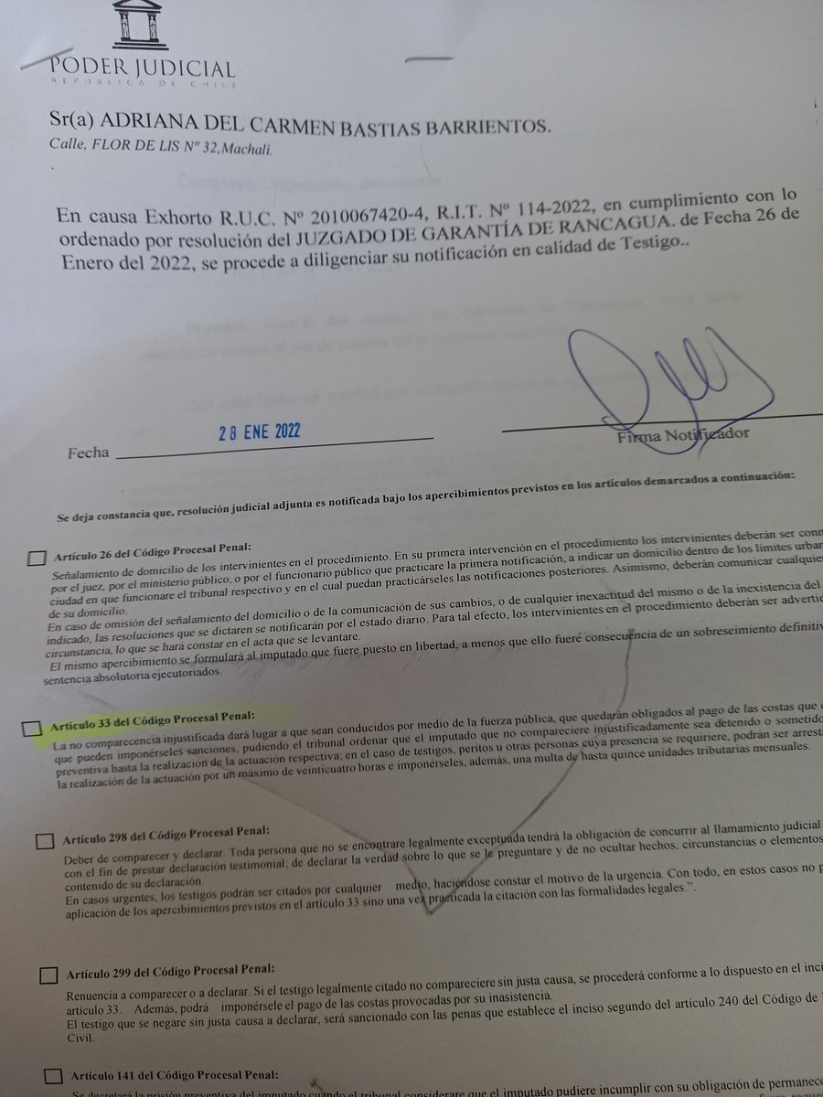 bastias_adriana's tweet image. Ha llegado carta del poder judicial, allí estaremos apoyando a nuestra compañera feminista @HillaryCHiner @historiadoras @RedInvestChile tras ser acusada de injurias por #MiltonGodoy
Porque si tocan a una, la defendemos todas #mayofeminista 
@AnidInforma no deberías financiarlos