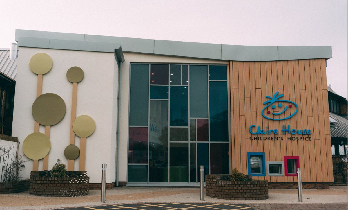 Are you a senior finance &amp; operations leader with a desire to use your skills to support children and families?

If yes, then we might just have the position for you. 

Claire House are recruiting for a Director of Finance &amp; Operations.

To apply, visit 👉 bit.ly/3o3Sx4T