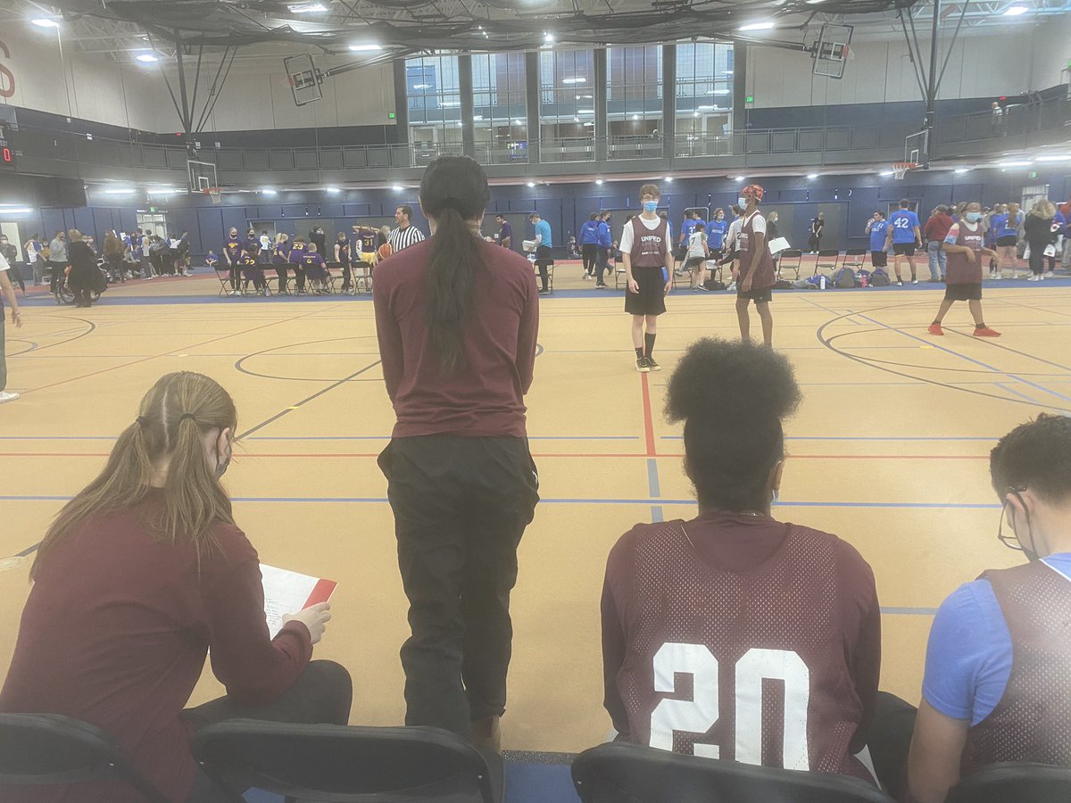 Roosevelt Teddy’s  Unified Basketball team 🏀 great student coaches, great athletes🏀