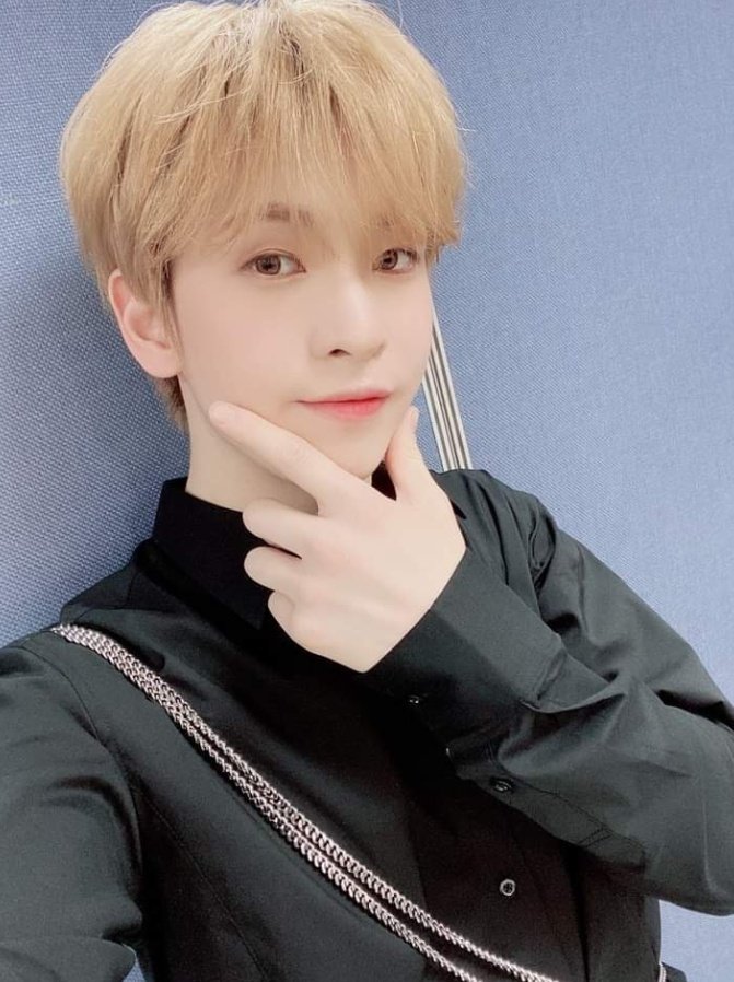 almsource's tweet image. missing debut era sm