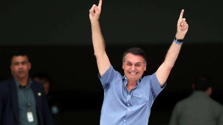 fabiomendes's tweet photo. Quem é cagão levanta a mão. https://t.co/ADgFhy9pX1