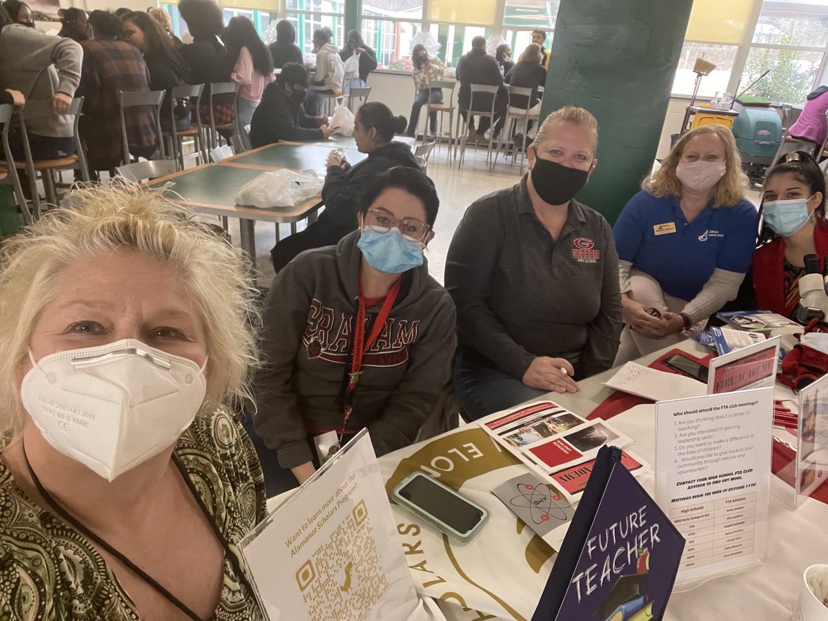 Special Programs lunch time roadshow ⁦<a href="/eah_eagles/">Eastern Alamance HS</a>⁩…Sharing about the ⁦<a href="/ABSSPublic/">Alamance-Burlington School System</a>⁩ options for HS students!  ⁦<a href="/AlamanceScholar/">Alamance Scholars</a>⁩ #growingouramazingteachers #PCA #AIMS #Biotechnology