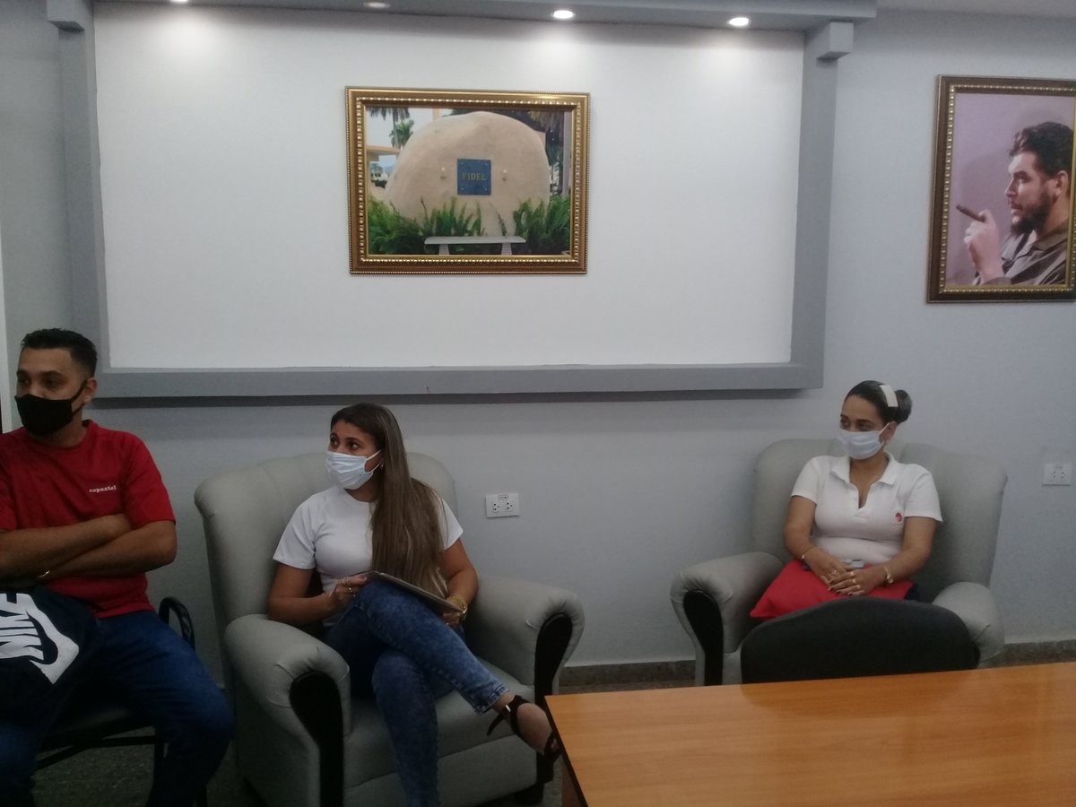 dtmcopextel's tweet photo. Reunión del Consejo de Dirección y el PCC con los Jóvenes Cantera.
#CopextelMayabeque https://t.co/bd99sfCKrK