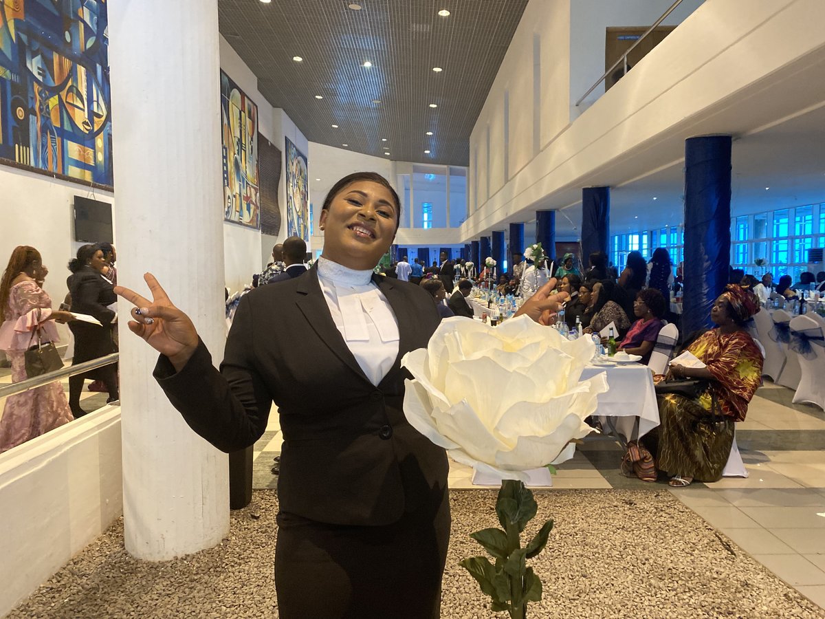 EducAidSL's tweet photo. So proud of @GladysMansaray as she is called to the Bar this evening. What an amazing achievement! Serve justice well Gladys! #EducAidsOwn #EducAidIsFamily #EducAidIsTheAnswer #EducationIsTheAnswer #EducationInSierraLeone #EducationForDevelopment #EducAidWomen #EmpoweredWomen https://t.co/PKDCzxUAGg
