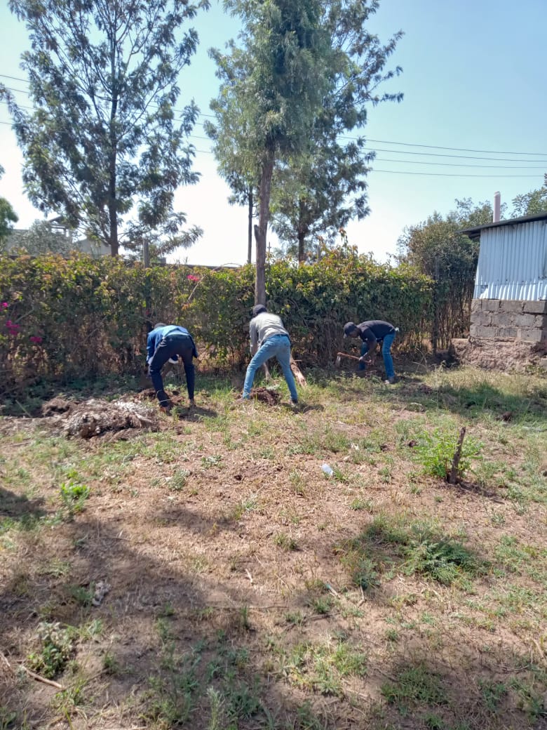 Thank you to everyone for the support on today's activities led by <a href="/racjkuat/">Rotaract Club of JKUAT</a>. 
A special thank you as well to @amara_charitable_trust on their fruit seedlings donation. We planted 100 seedlings in Woodland Academy Juja. 

To all the Rotaractors, volunteers &amp; friends 🙏🏾🙏🏾🙏🏾🙏🏾
