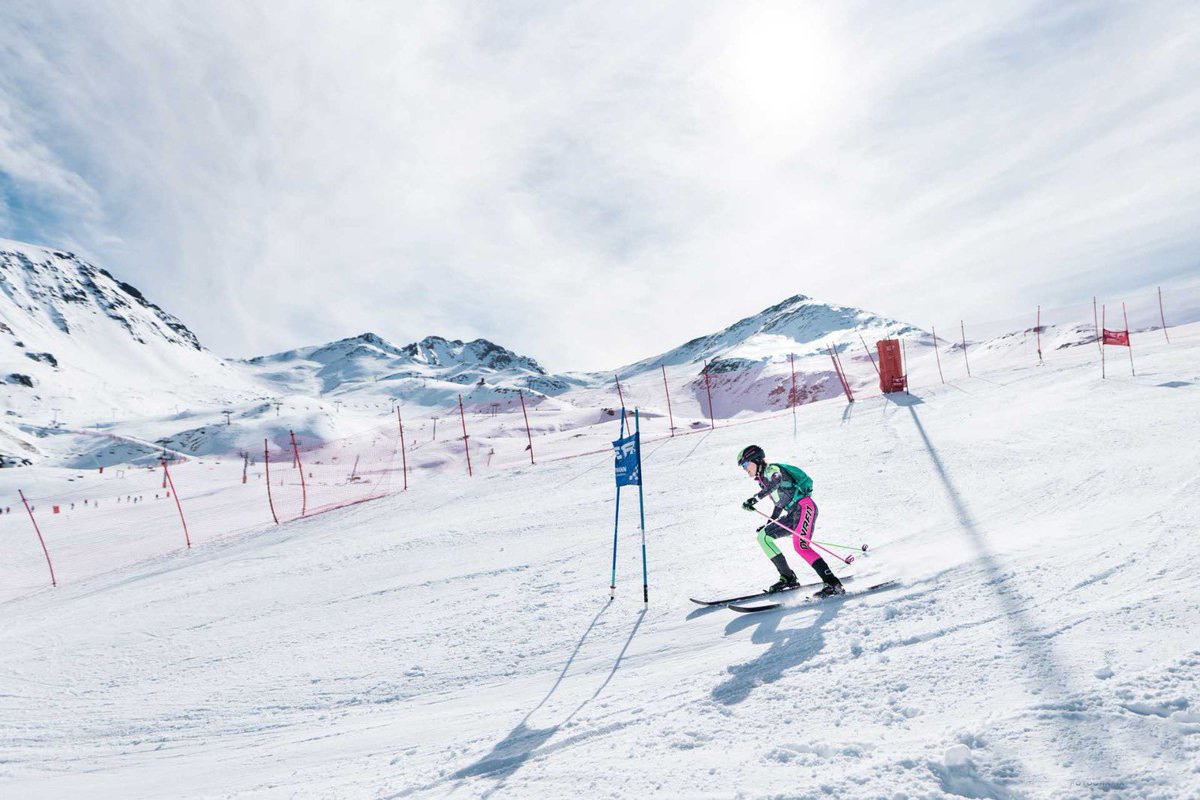 Us deixem el programa dels Campionats d'Europa ISMF 2022! 🗓️ 
- Dimarts 8: Cerimònia d'obertura 🎆🎉
- Dimecres 9: Esprint 🚀
- Dijous 10: Vertical 📈
- Dissabte 12: Individual 🏁
- Diumenge 13: Relleus 🙋🏼‍♀️🙋🏼‍♂️ 
Trobaràs el programa complert aquí: skimoboitaull.cat/programa/