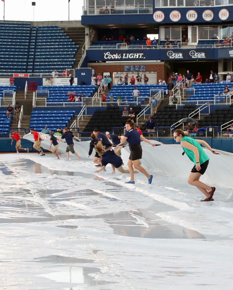 RidgeYaks's tweet image. #NationalHaveFunAtWorkDay ⚾️