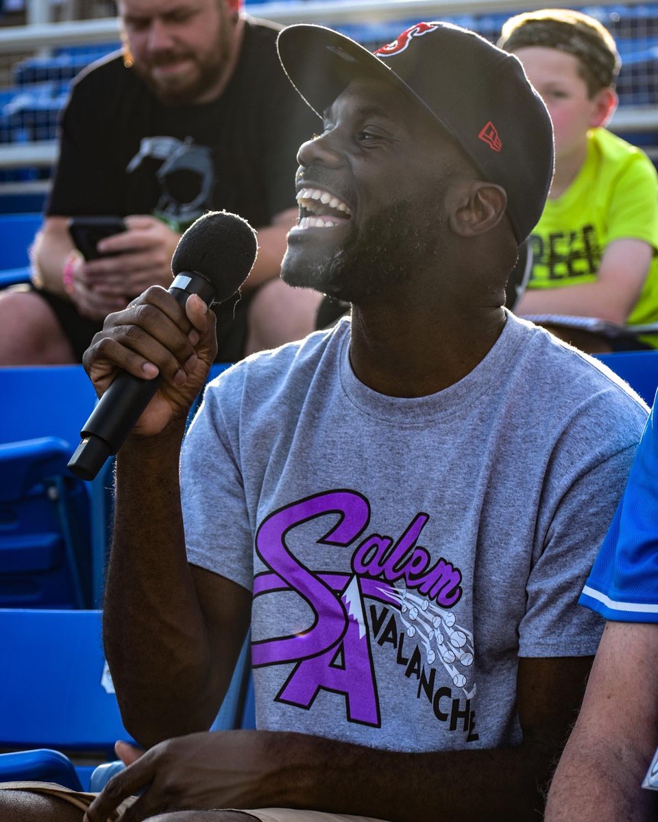 RidgeYaks's tweet image. #NationalHaveFunAtWorkDay ⚾️