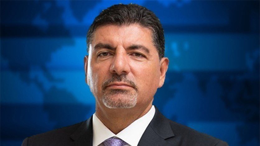 canadiyoon's tweet photo. #بهاء_الحريري: سأستكمل مسيرة الرئيس الشهيد #رفيق_الحريري 

وشدد على أنه يجب التأكيد على أن لا دين ولا أخلاق ولا تربية أبناء الرئيس الشهيد رفيق الحريري تسمح لهم بالتخلي عن مسؤوليتهم بوضع جميع امكانياتهم في سبيل نهضة لبنان، #لبنان الرسالة، لبنان الرمز، لبنان الوطن. #lebanon https://t.co/5kLyAuCv2s