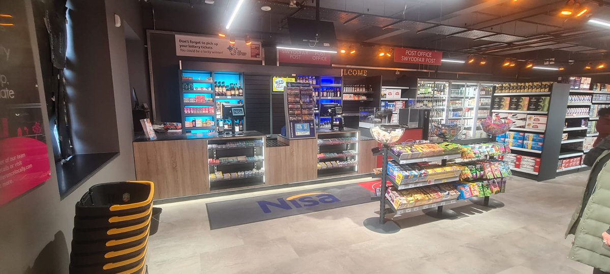 JSBowsher's tweet photo. @shabazakram looking good mate
#shopfit nice little corner shop 😁 https://t.co/NExFFhwPJ7