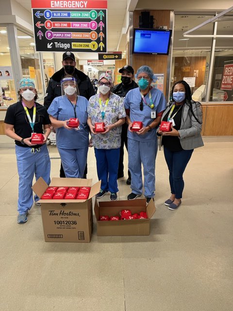 @TPS55Div was happy to assist in the @TimHortons #ChooseToInclude campaign for the Special Olympics @SpecialOCanada by bringing special-edition donuts to hard working health care workers at @MGHToronto Michael Garron Hospital.