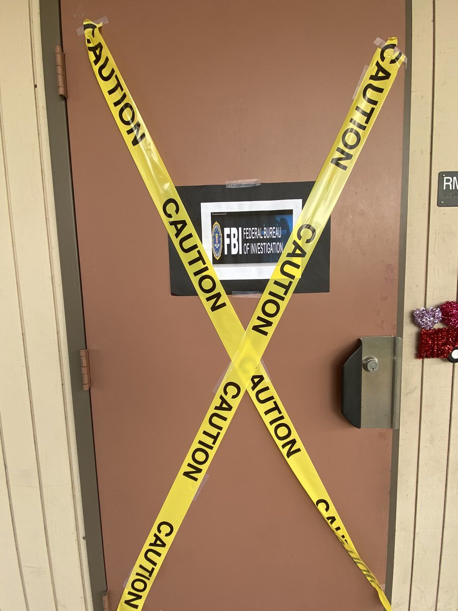 Just in... these secret FBI agents are on the case, identifying primary &amp; secondary sources while piecing together the events that took place during the Boston Massacre in 1770. <a href="/VistaGrandeCV/">Vista Grande Cajon Valley</a> <a href="/CVWorldofWork/">World of Work™️</a> <a href="/bautistat27/">Tita Cordero-Bautista</a> <a href="/CajonValleyUSD/">CajonValleyUSD</a> Bringing careers and history to life. 🇺🇸🇬🇧