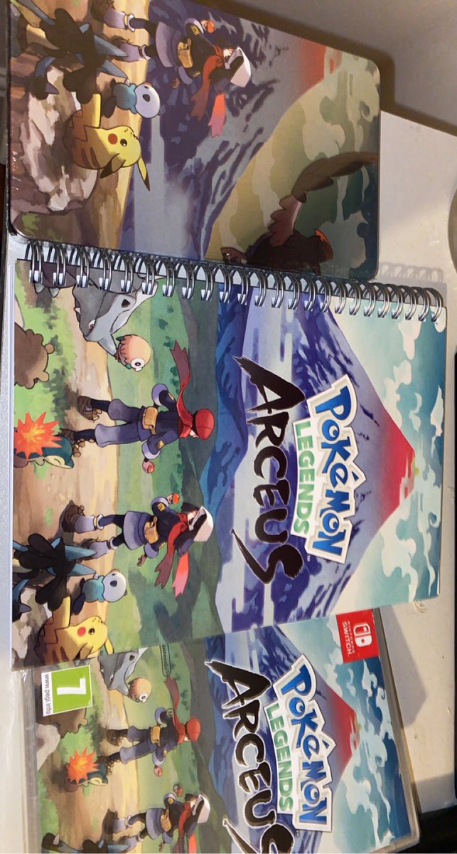 pokemongoplay18's tweet photo. 👀 had to give in to temptation didn’t last long 🙈 #NintendoSwitch #PokemonLegendsArceus https://t.co/8OCmZnZKRz