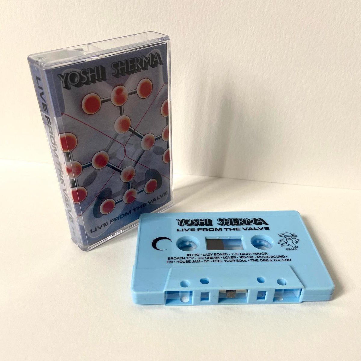 BabyraceRecords's tweet photo. YOSHI SHERMA // LIVE FROM THE VALVE is now available for pre-order over at our @Bandcamp page. It’s gonna melt your Walkman. Artwork by David Strother. Mixed and mastered by @vinylwilliams at @nonplusultrala https://t.co/aurB7iVG5J