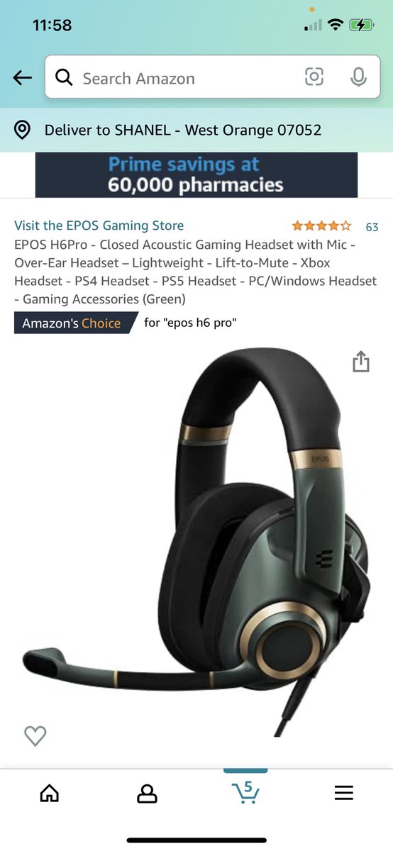 nxtgen8k's tweet photo. ONE OF MY FAV PET PEEVES ARE HEADPHONES IM GIVING SONE AWAY THESE ARE 3FAV AS OF RIGHT NOW POST A PIC OF YOUR HEADPHONES https://t.co/qZ0bKCCdyw