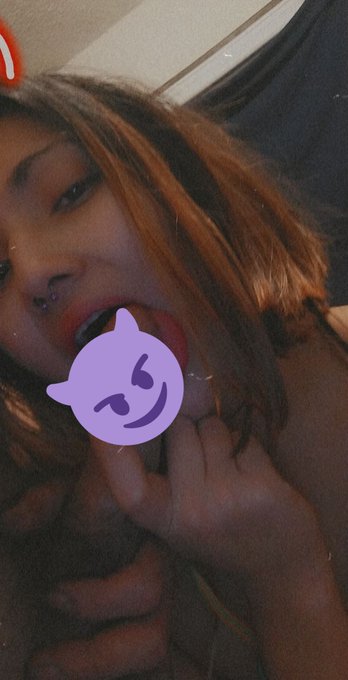 Hey sorry everyone about my absence just life hitting hard. I am online finally getting back into selling<a href="/tag/sellingcontent"class="tags"><span>#sellingcontent</span></a><a href="/tag/buyingcontent"class="tags"><span>#buyingcontent</span></a><a href="/tag/nsfwtwt"class="tags"><span>#nsfwtwt</span></a>