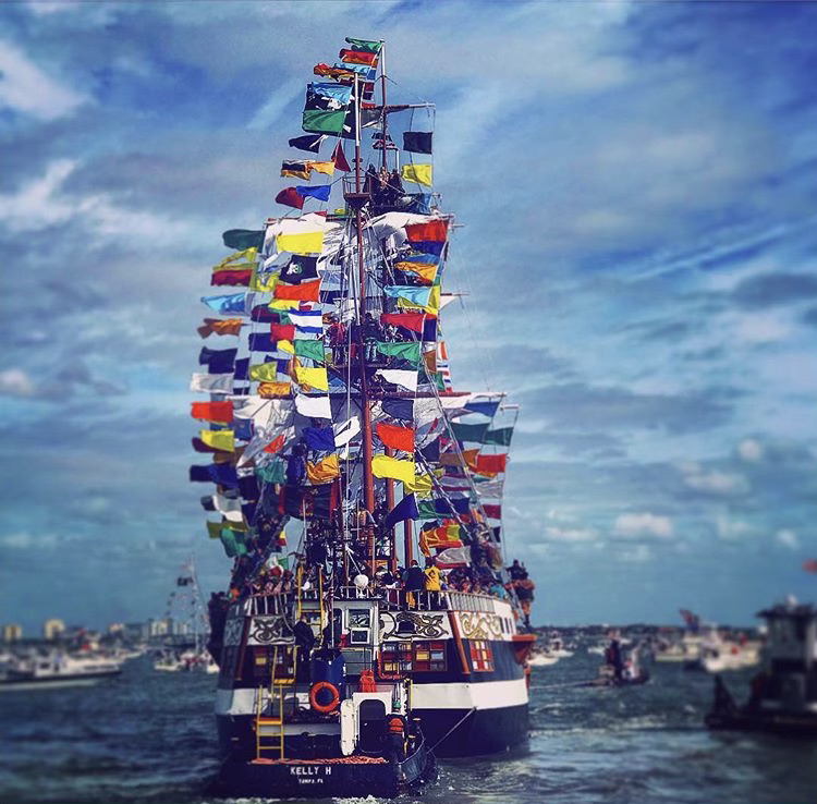 GasparillaTampa's tweet photo. Due to weather, tomorrow's #Gasparilla Invasion route has changed. The Jose Gasparilla will sail from the Port of Tampa to the @TheTampaCC. Our pirates remain undeterred in their quest to claim the key to the @CityofTampa and will meet Mayor @JaneCastor at 1pm. https://t.co/404cF1XxzE