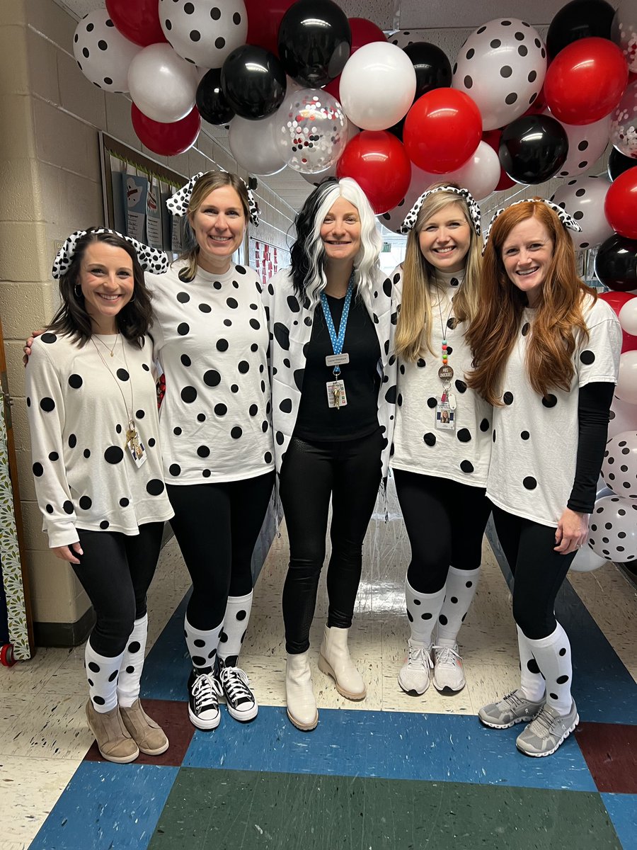 Cruella and all her Dalmatians!!! Our 1st graders were ready for the 101st day of school!!! These Heights Heroes taught Cruella about kindness and changed her heart!!