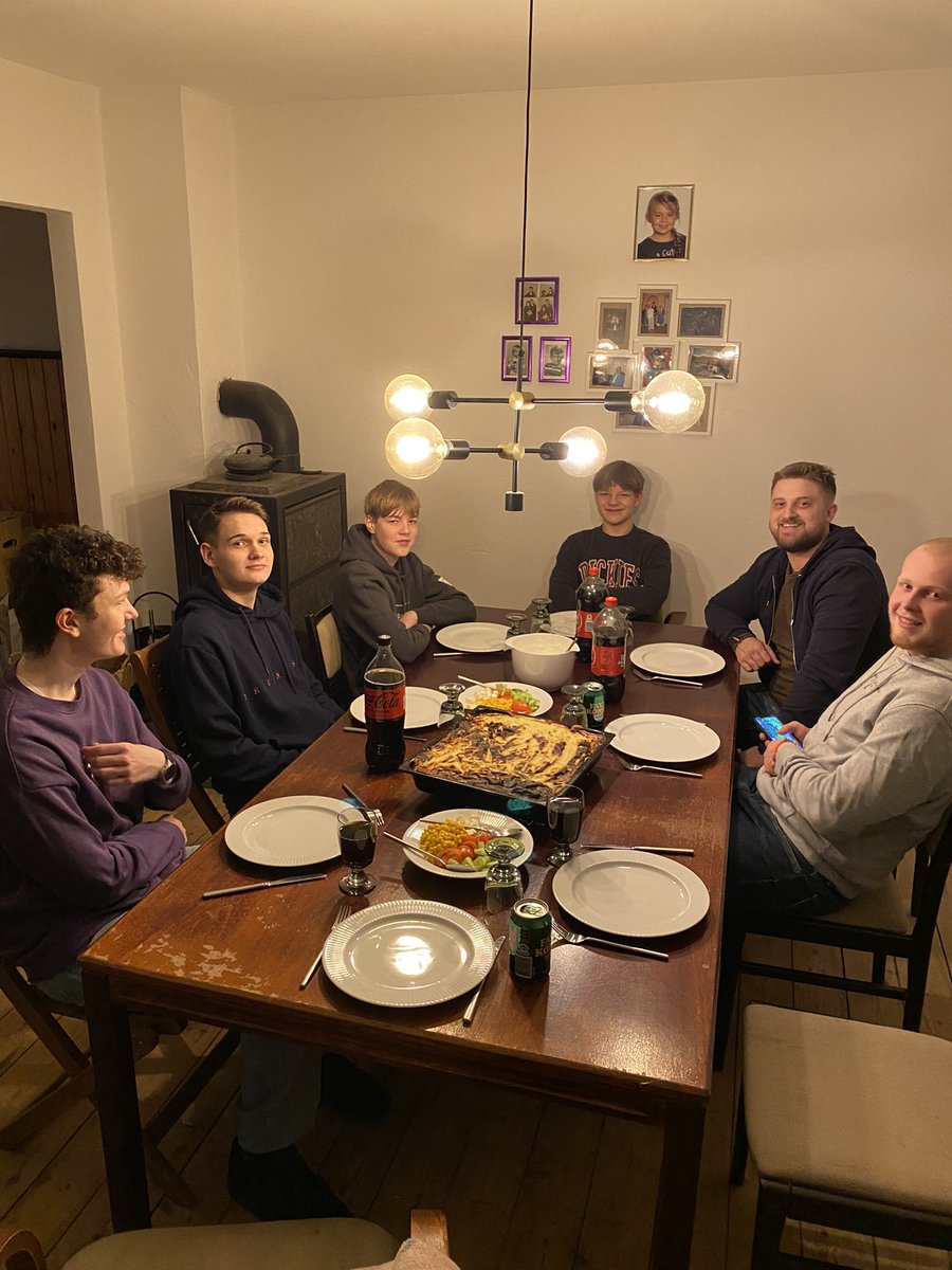 Var der nogen som sagde 
B O O T C A M P ! ?

Tak for mad <a href="/stn2k7/">Stinis</a> 🤪