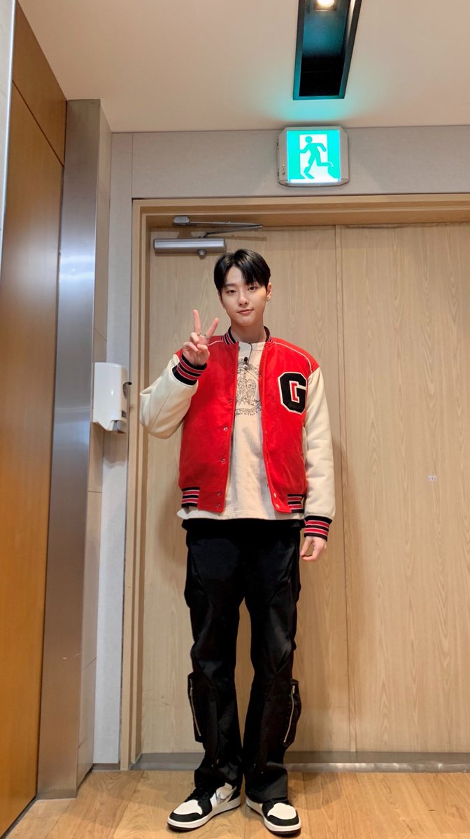 Muuoid's tweet photo. @c_woodzofficial #WOODZ #조승연 #우즈 @c_woodzofficial https://t.co/gGcGynJJRo