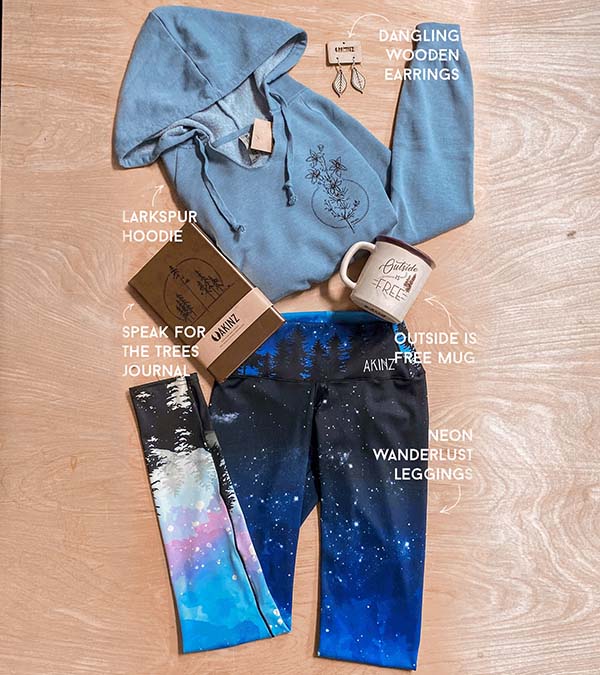 Still working from home/not leaving your house this weekend because of the snow? We've put together some cozy outfits so you don't have to ;)