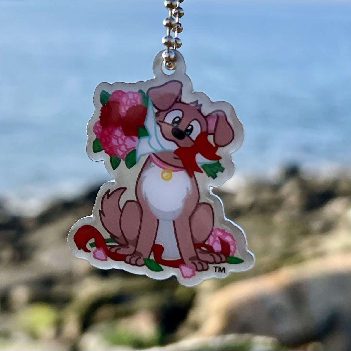 ShopGeocaching's tweet image. Nothing says love like a lovely bouquet from an excellent dog!
Tracker is looking to travel on this pretty little #trackable tag and spread love and joy throughout the geocaching world! bit.ly/3HdauFw