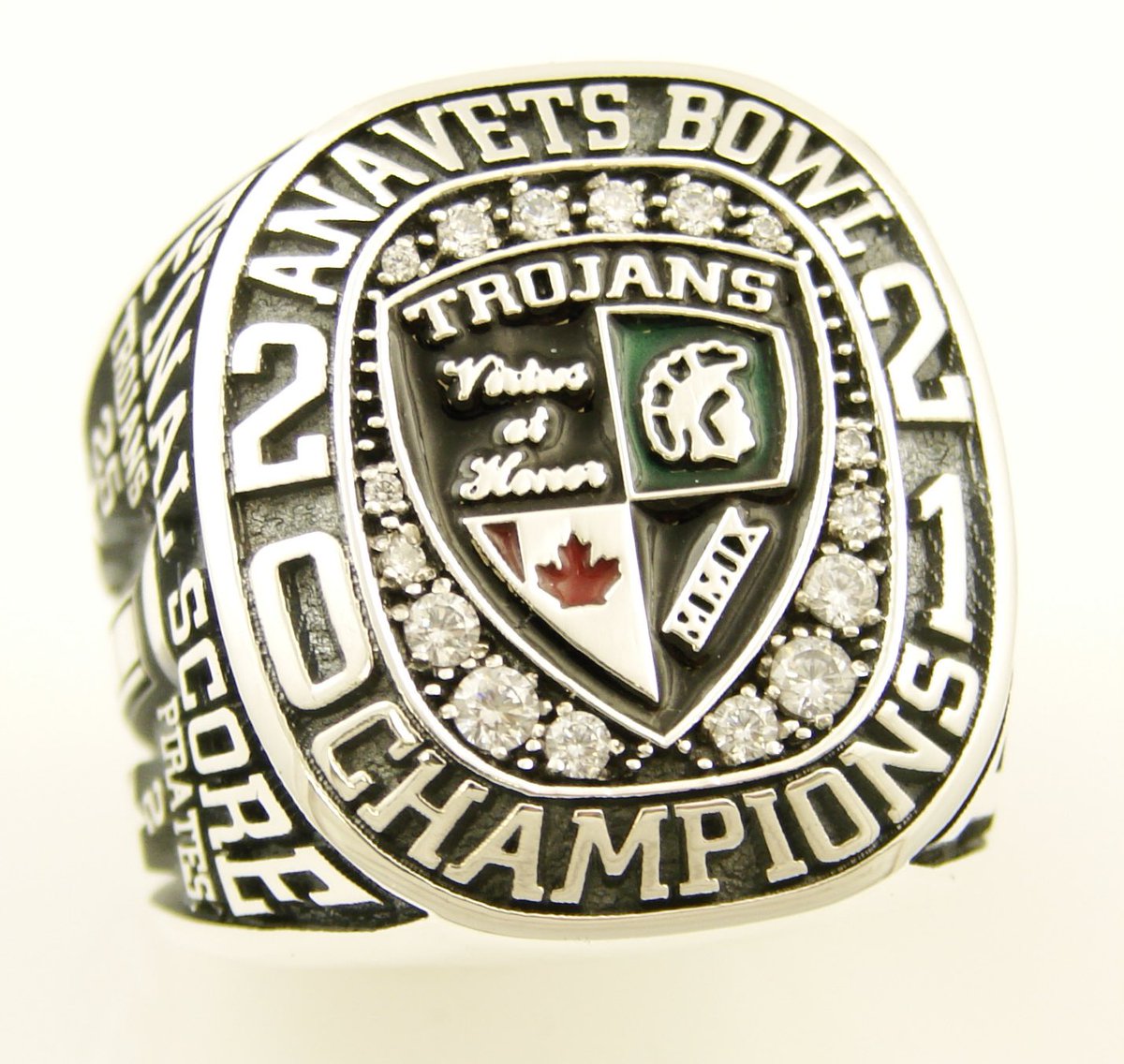 VMCTrojansFball's tweet photo. Excited for our Grade 12s to get their ANAVETS Bowl Tier 1 Provincial Championship Rings, just in time for Grad Pics!

Virtus et Honor
@icvmcwpg
@PembinaTrails
@The_WHSFL
@fbmanitoba
@FootballCanada
@chatfootball https://t.co/c8mWgZBVe5