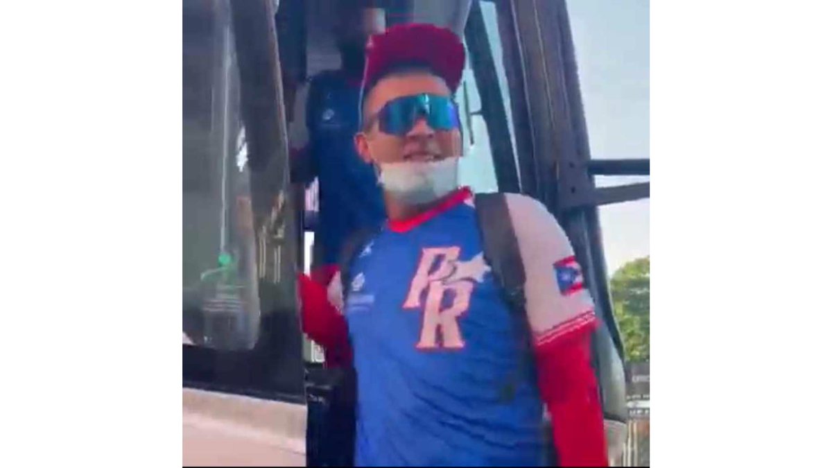 VIDEO: Los Criollos de Puerto Rico llegando al Estadio Quisquella Juan Marichar

Ampliar aquí bit.ly/3o7kFUV

#Equipo #PuertoRico #Beisbol #SeriedelCaribe2022 #CriollosDeCagua