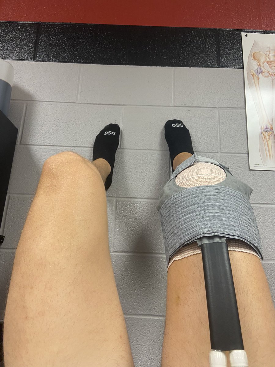 Eli_finley1's tweet photo. 7 months ago 1 month before my junior season I tore my acl…Glory to god surgery went well and I am 100% cleared.Wouldn’t be where I am today with out my family and coaches pushing me.Can’t wait to get back out there with my boys.@HeathSportsMed @JohnHarrell_BNC @ORUMSoccer https://t.co/ifkppShqE1
