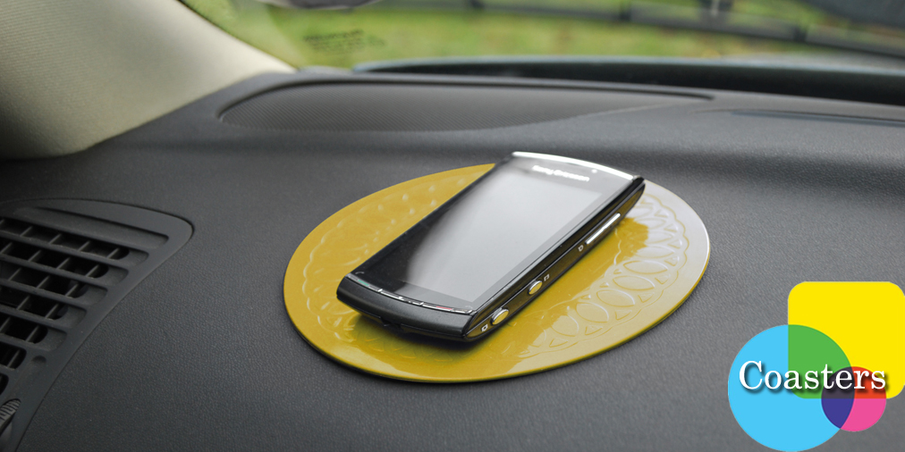 Make sure objects such as phones aren't flying about whilst you drive by placing them on anti-slip coasters by Tenura.
tenura.us/tenura-circula…
#coaster #phoneaccessory #caraccessory #phoneholders #drinkscoasters