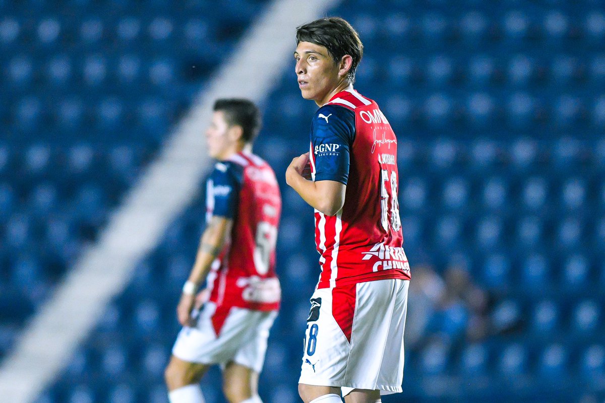 🔴⚪️ Qué bien se te ven de nuevo esos colores 🔴⚪️

Ante Atlante, <a href="/AG_26/">Alexis Gutiérrez</a> sumó sus primeros minutos con la del 'Tapa' 👏

¡Dale, Alexis! 💪