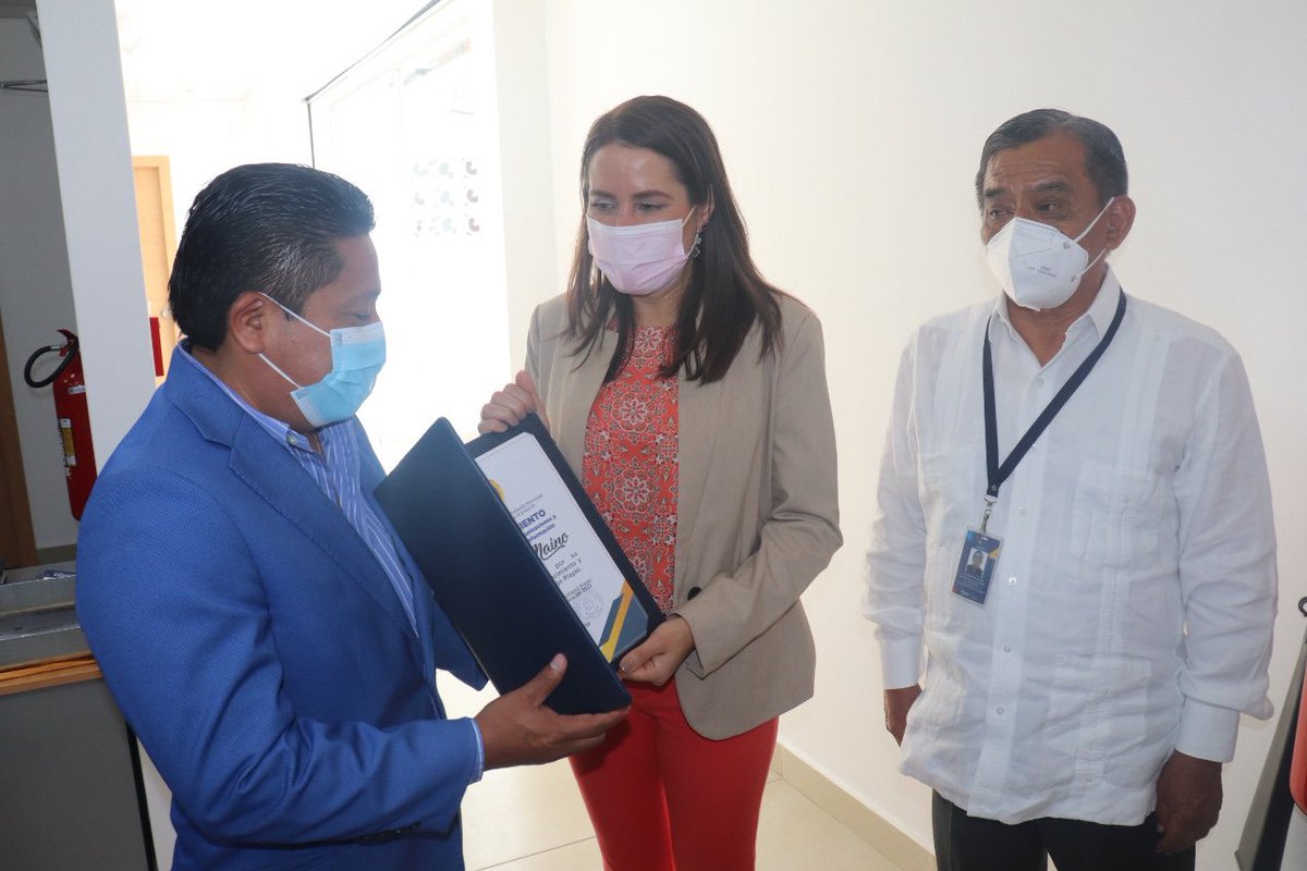 Hoy es un día histórico para Playas. Con el director de <a href="/RegistroCivilec/">Registro Civil Ecuador 🇪🇨</a> <a href="/Fmalvear08/">Fernando Alvear</a> entregamos a este icónico cantón de Guayas una moderna Agencia de Registro Civil beneficiando a 60 mil habitantes con servicios de cedulación, inscripción de nacimientos, matrimonios, entre otros