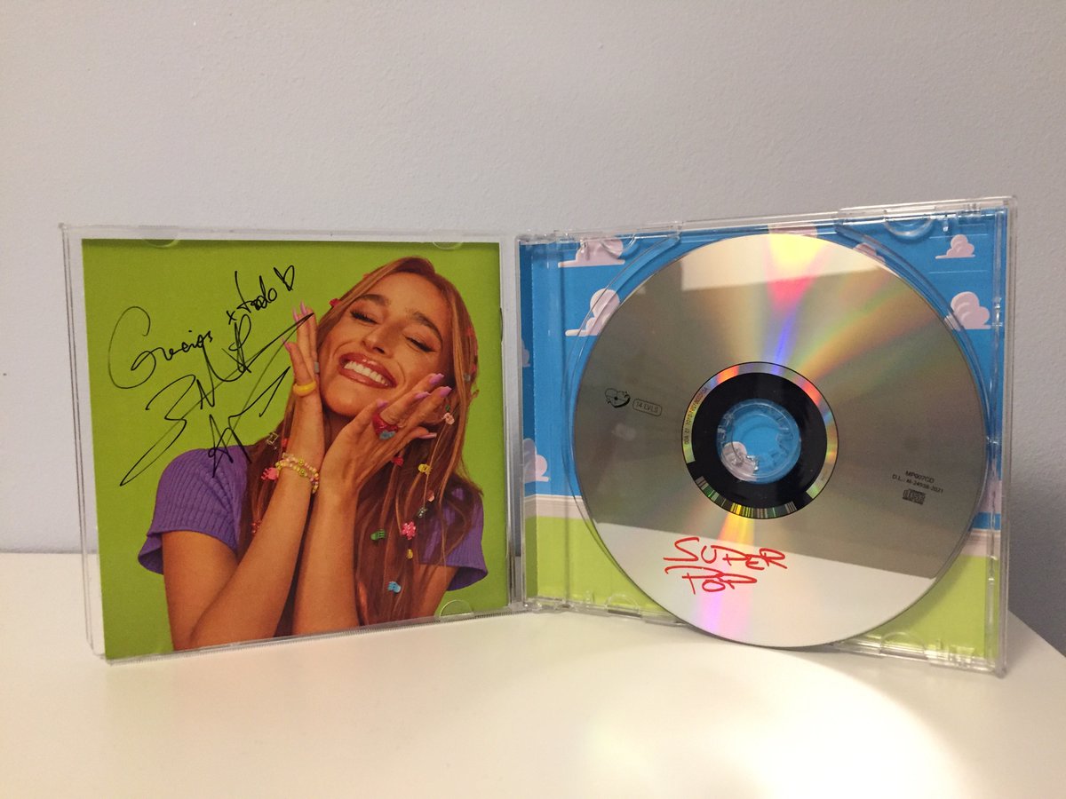 gracias a ti <a href="/Belen__Aguilera/">Belén Aguilera</a> por tu música, q me acompaña en todo momento 💘