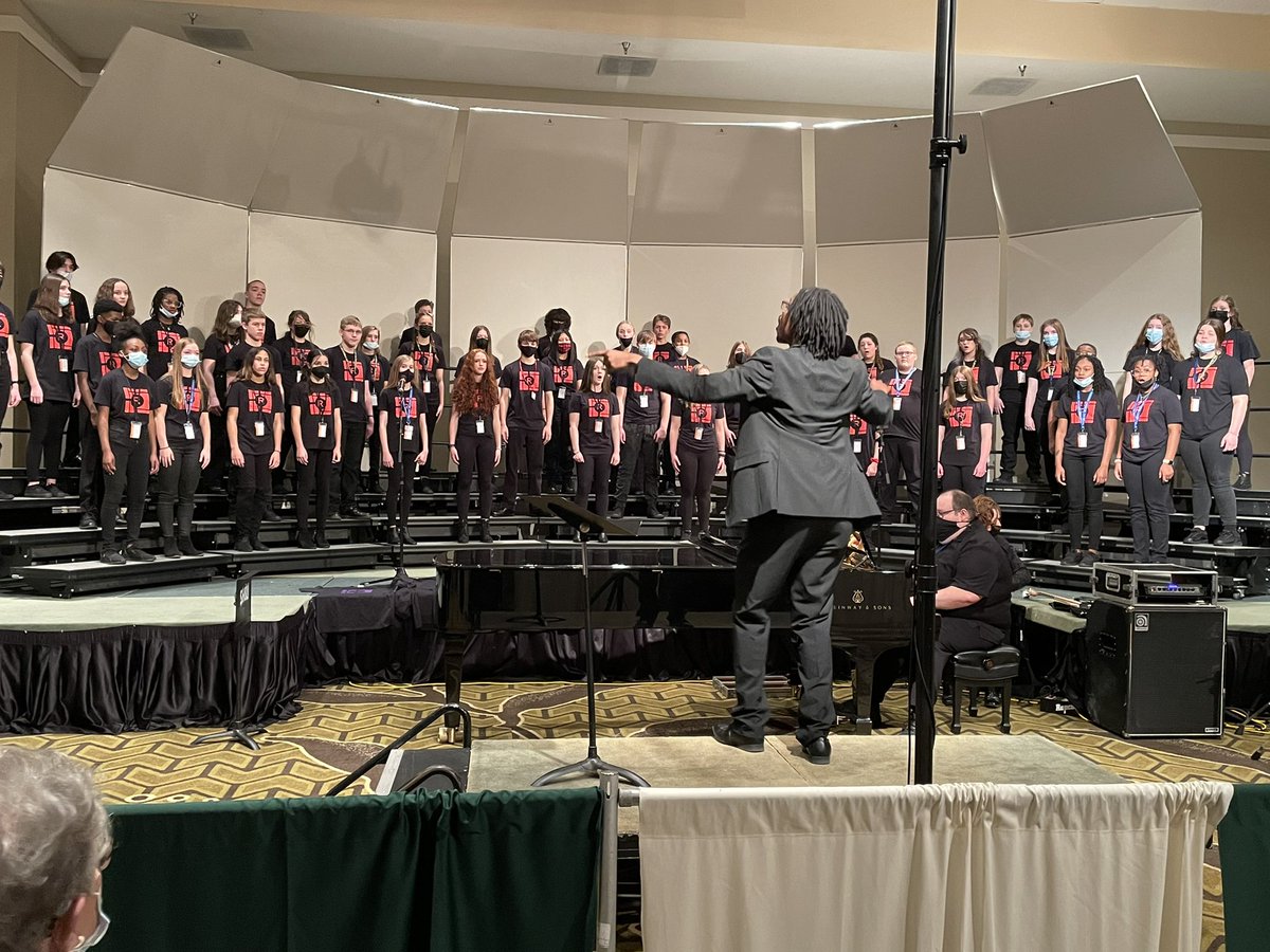Last <a href="/officialSPS/">Springfield Public Schools</a> MMEA performance of the day! Congratulations <a href="/ReedChoir/">Reed Academy Choir</a> on an outstanding performance!