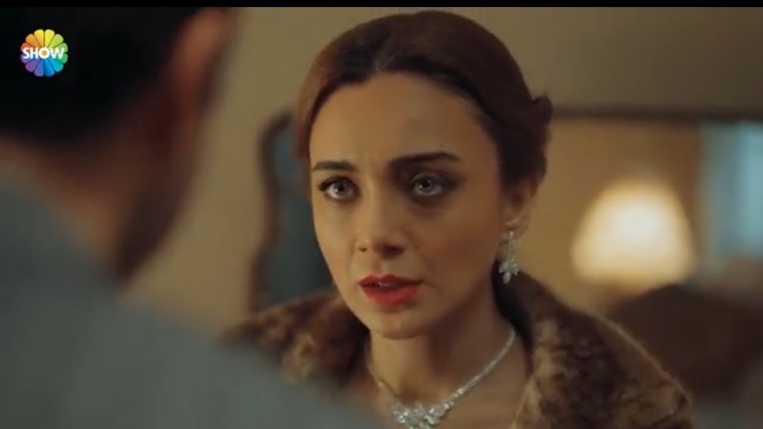 t_kalbi's tweet photo. Güzelliğim ışıl ışıl yine #damlasönmez ❤

#Aziz #asılgerçek https://t.co/NWfnE5opmK