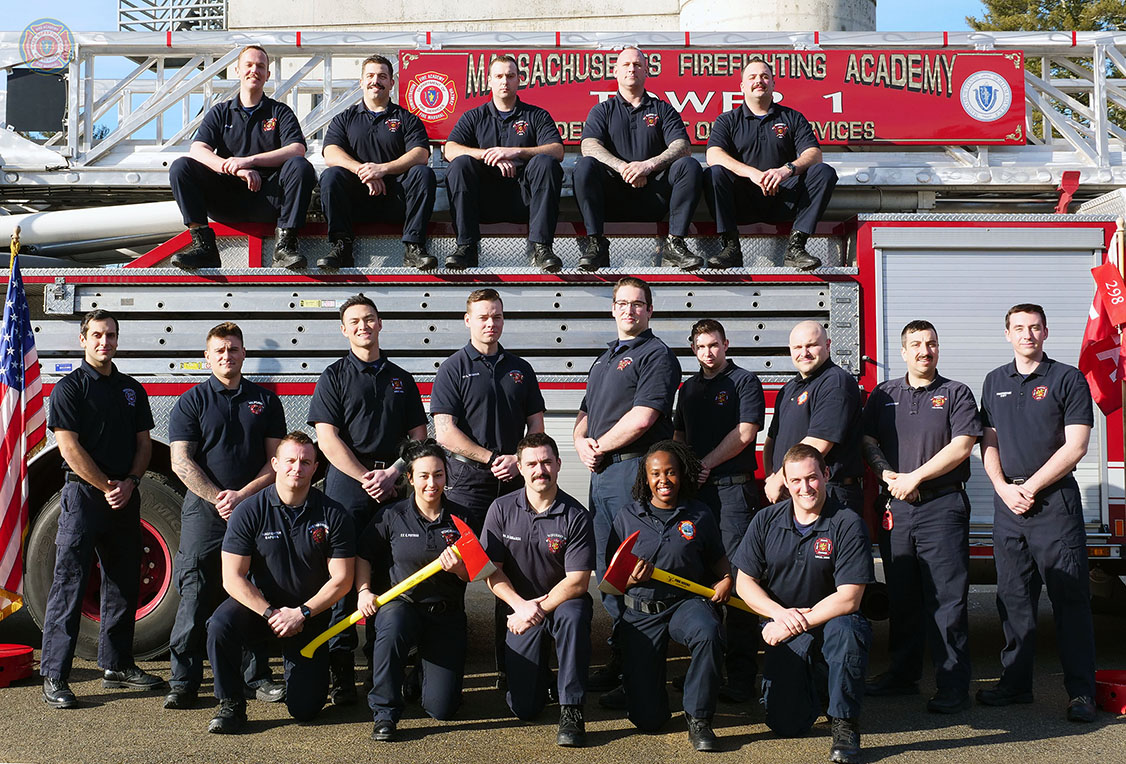 MassDFS's tweet photo. #Congrats to the recruits of MFA #Class298 &amp; #ClassBW16, who graduated today!  Thank you to everyone who joined us for this morning's ceremonies -- and if you couldn't make it, video has been posted to our YouTube channel at https://t.co/AdUmAYOt4Y. https://t.co/QPZXPjPB3Z