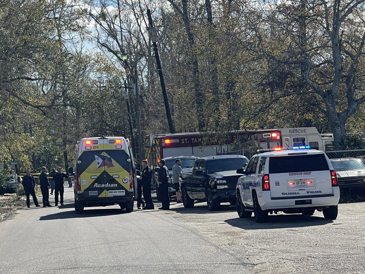 Slidell Police (@slidellpd) on Twitter photo <a href="/SlidellPD/">Slidell Police</a> is on the scene of a shooting in the area of Warren St. and Seventh St. The suspect is in custody, and the victim has non-life threatening injuries. Although there is a heavy police presence in the vicinity, the area is safe.
More details to follow… <a href="/SlidellPD/">Slidell Police</a> is on the scene of a shooting in the area of Warren St. and Seventh St. The suspect is in custody, and the victim has non-life threatening injuries. Although there is a heavy police presence in the vicinity, the area is safe.
More details to follow…