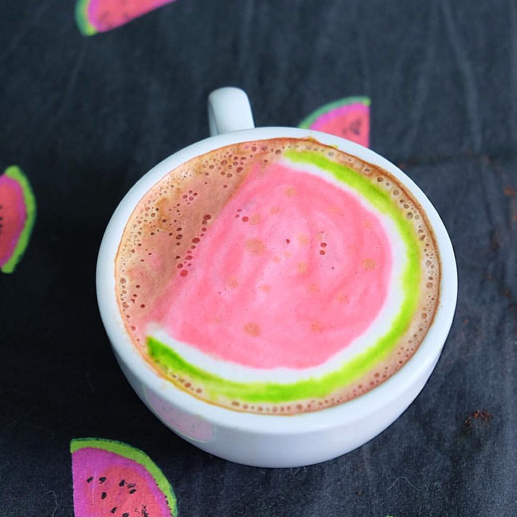 coffee01lover's tweet photo. Watermelon season just hit @coffee and definitely not mad about that ππ₯ #EEEEEATS #COFFEEEEE πΈ: @baristart https://t.co/FkV9JmsrJd