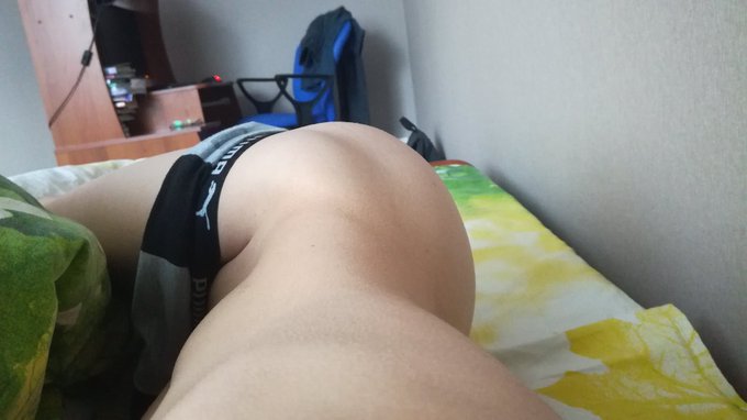 Random femboy butt! What will you do? https://t.co/s0wP7ELaH8