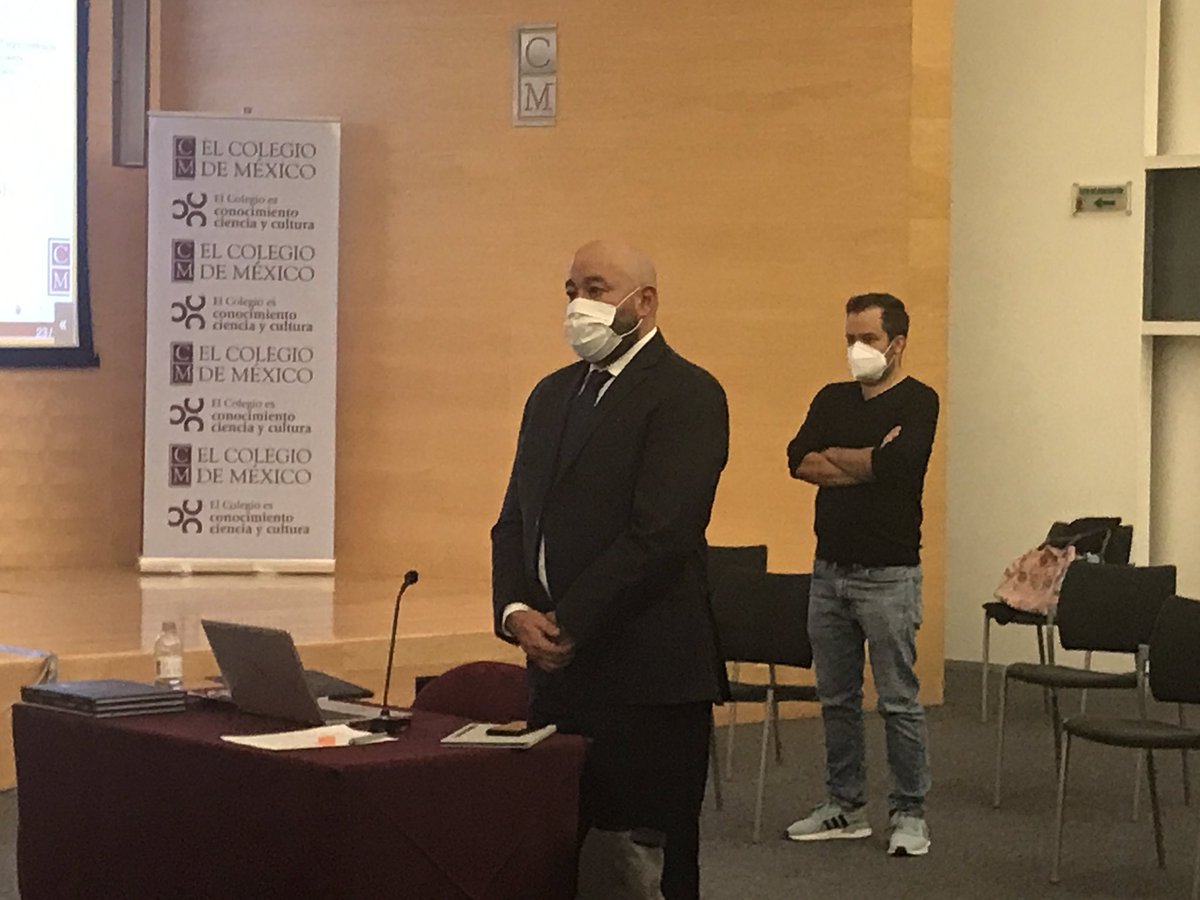 CEEColmex's tweet photo. @elcolmex y el @CEEColmex ya tiene un nuevo Dr. en economía, en sus filas Felicidades Dr. @JesusSCarrillo https://t.co/iSgzSYwrcB