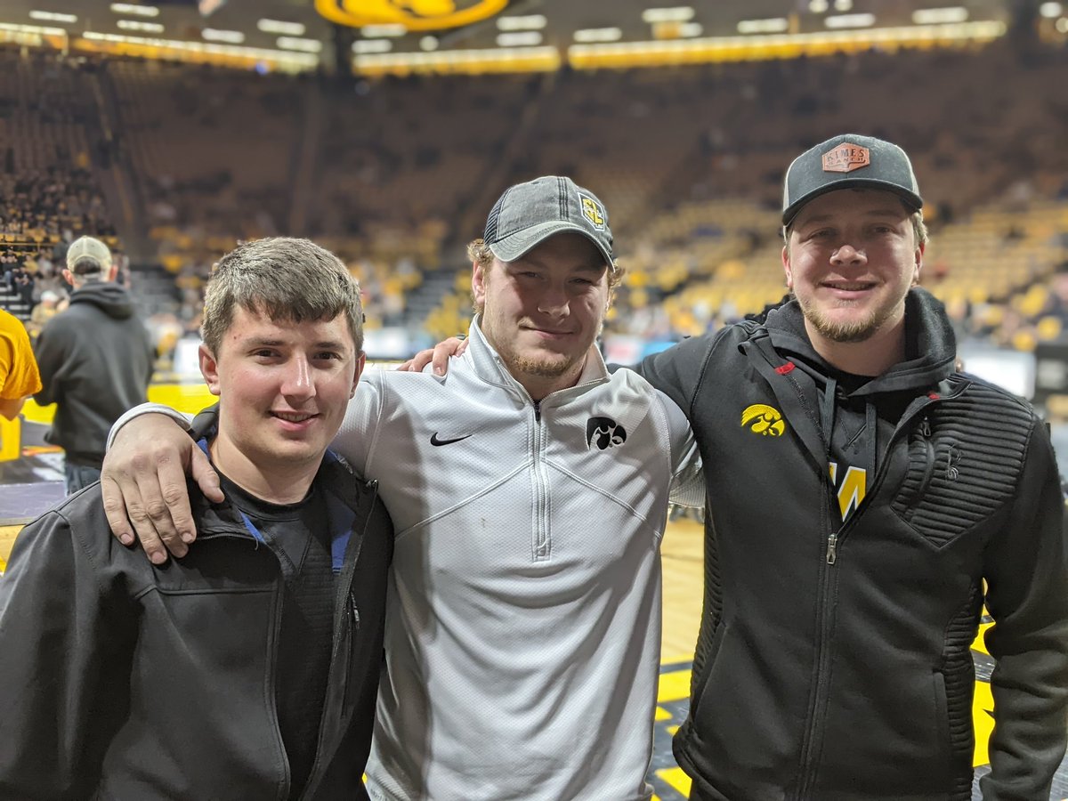 nason_grant's tweet photo. #FightForIowa https://t.co/HS8Z7p2reZ