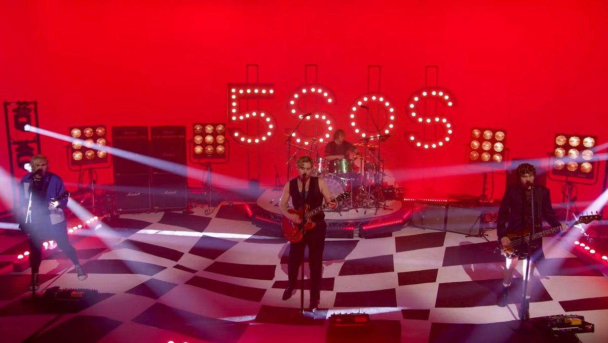carouselive's tweet photo. the live performances on the 5SOS show were ALL pure perfection https://t.co/ABaHrkHJmU
