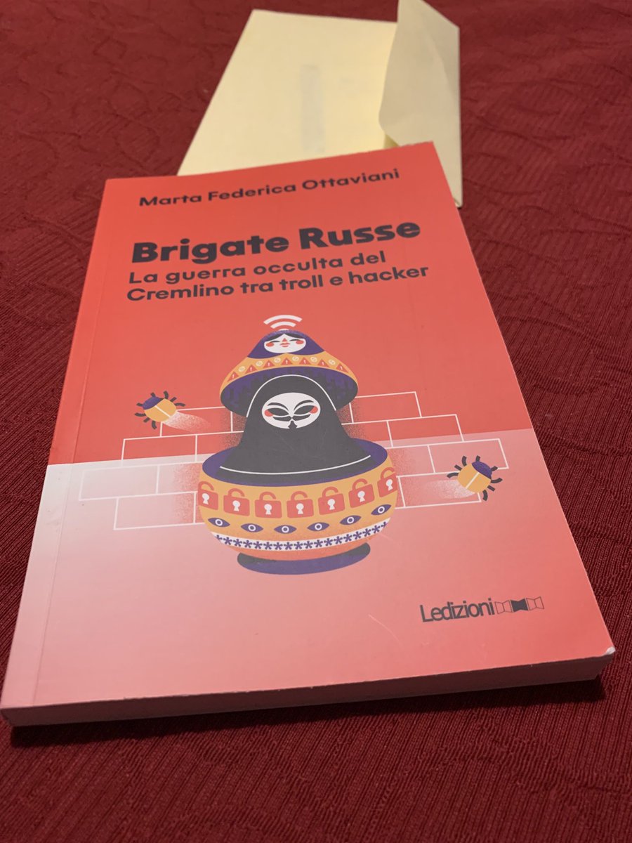 jacopo_iacoboni's tweet photo. Ho appena ricevuto, con un delizioso biglietto, questo libro che ora mi tuffo a leggere, della bravissima ⁦@martaottaviani⁩ https://t.co/MSeoaxUsZB