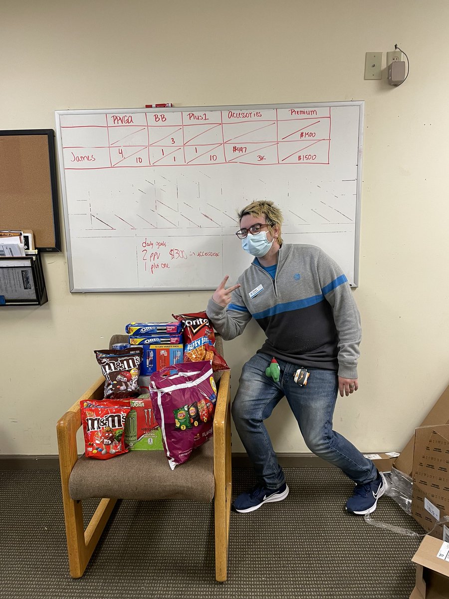 Pocahontas cashing in on the #GrowMooreVoice fill the fridge!!! #WinMoore