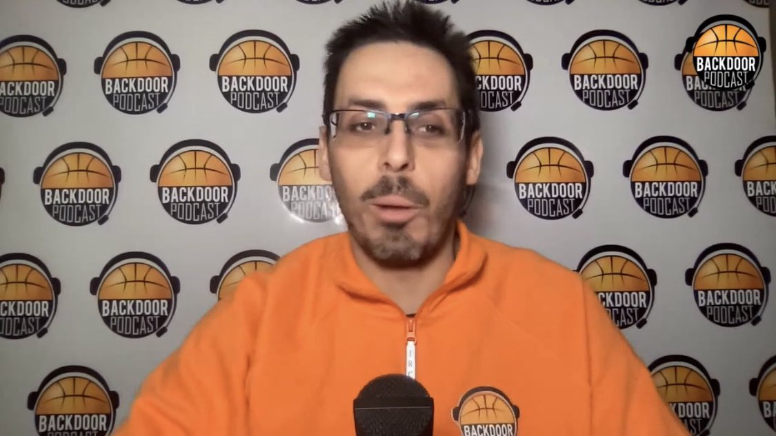 backdoor_pod's tweet photo. SIAMO LIVE con @mazzola_simone per commentare insieme la vittoria interna dell’@OlimpiaMI1936 contro lo @bczalgiris‼️

https://t.co/oXky9y6ujQ

#Euroleague #Twitch #Basket  #EveryGameMatters #AXMZAL https://t.co/Aczwy68zaE