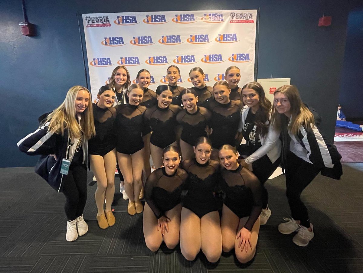 LHS Varsity Dance tweet media