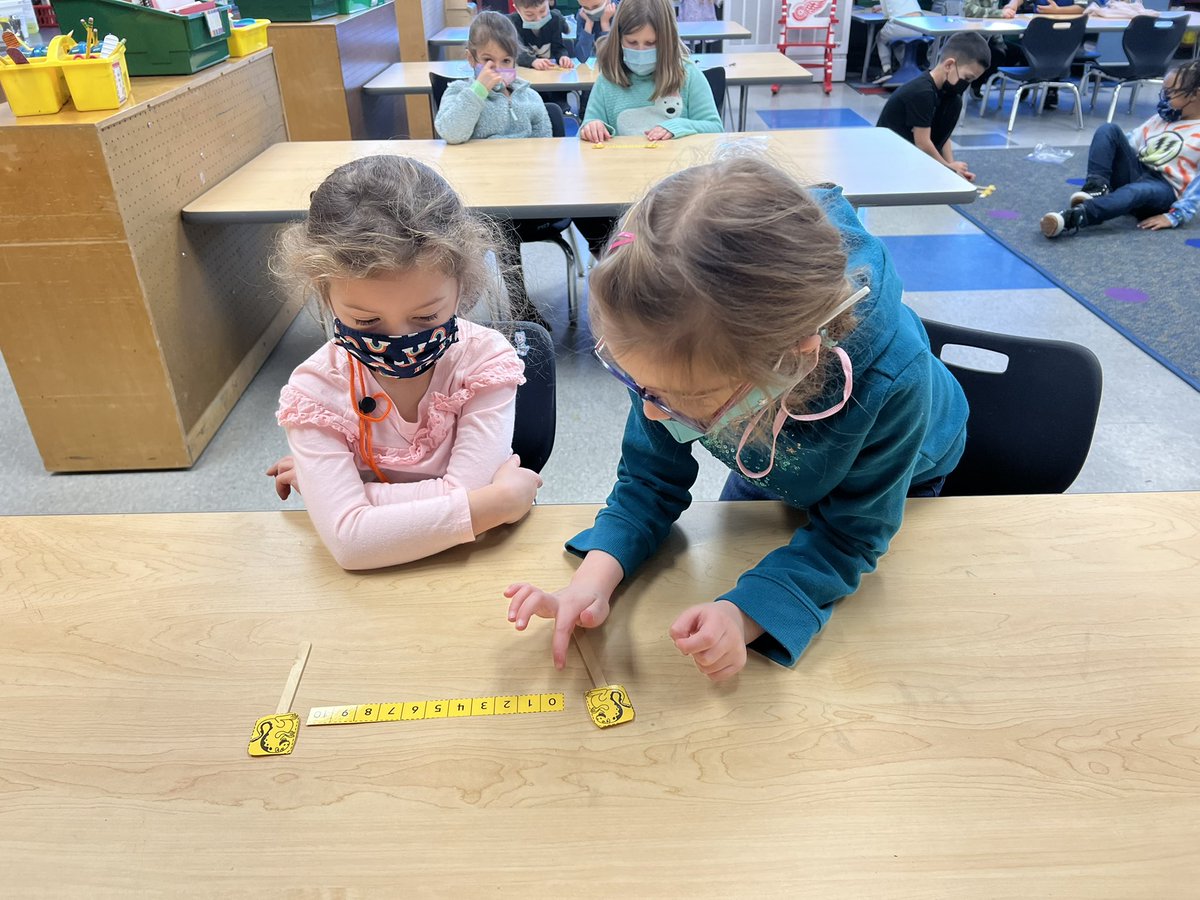 RachelPoe8's tweet photo. Playing our first math month game, top-it. @CoolidgeCougars #livoniapride https://t.co/JIrH9bk0V6